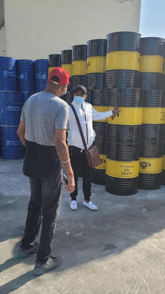 Vision Oil drum inspection with partner